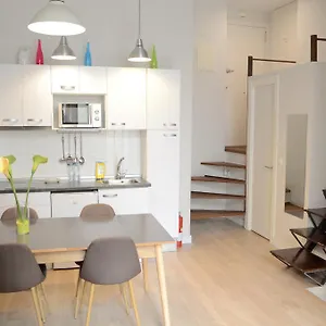Апартаменты In Poble Sec